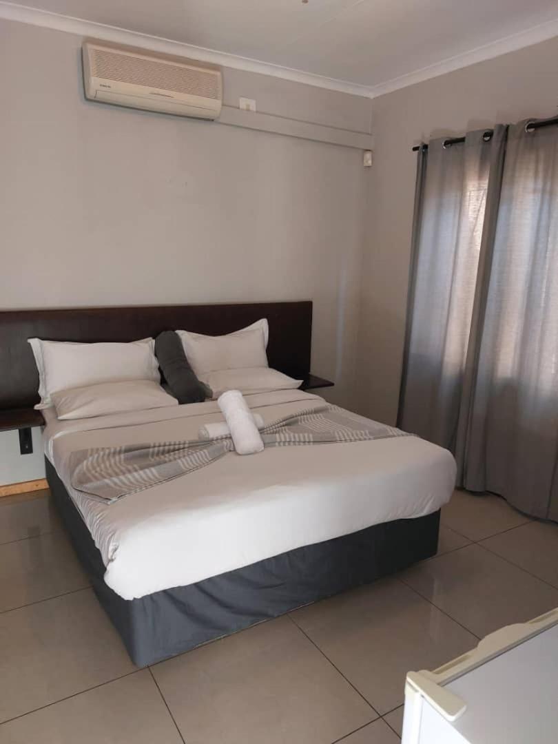 Ethithiya Boutique Guesthouse Windhoek Eksteriør bilde